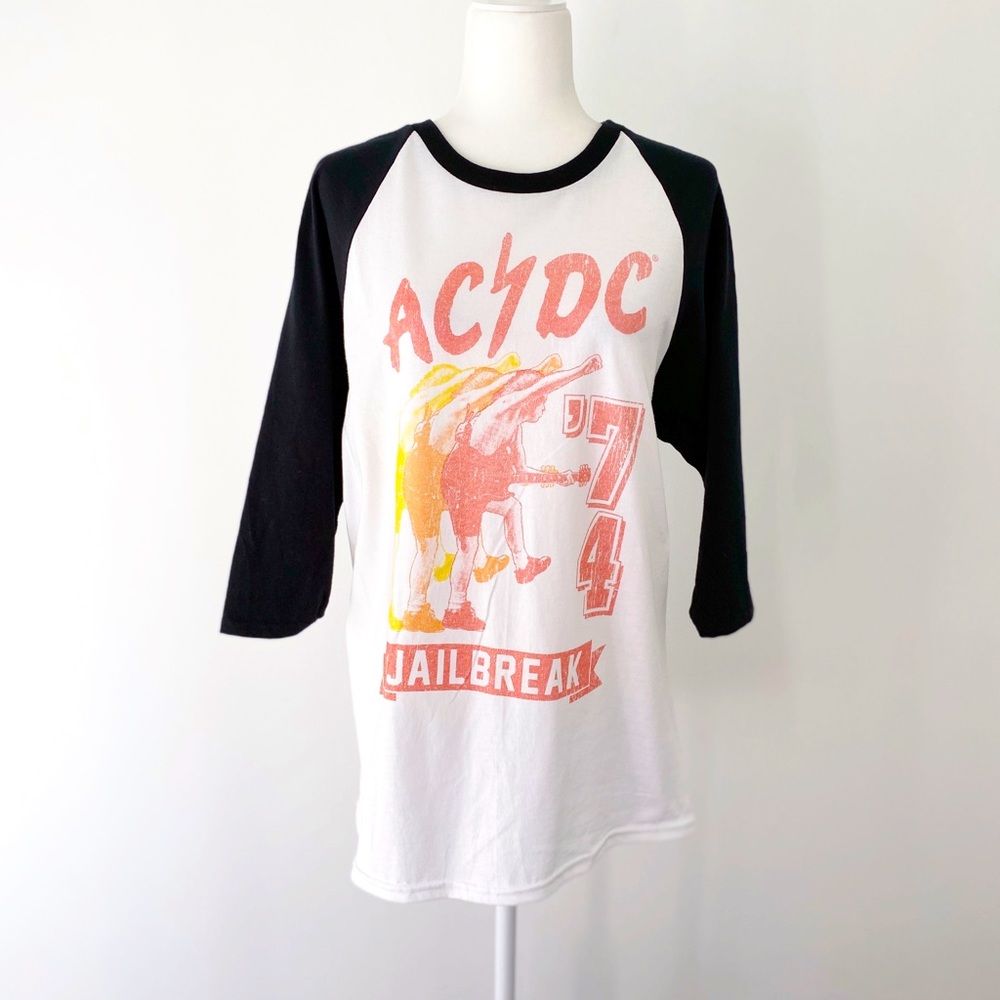NWOT AC/DC Men's 3/4 Raglan Band Graphic Tee